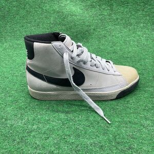 Nike Blazer Shoes  Grey Black Leather Vintage High Trainers Size 7Y